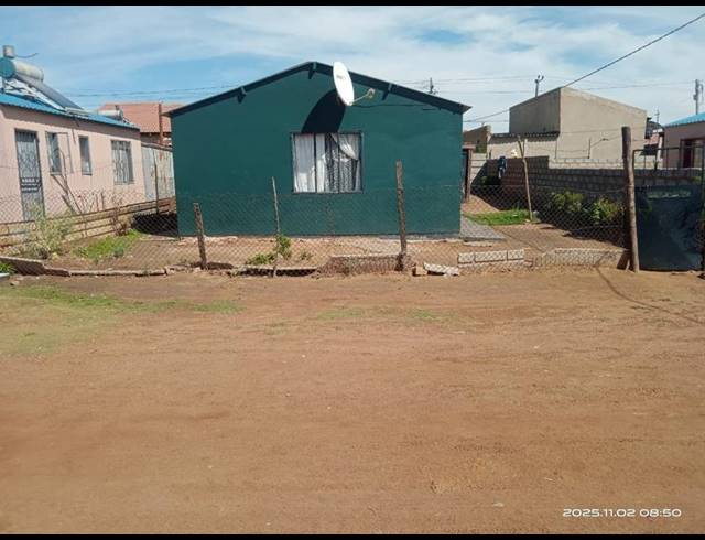 2 BEDROOM HOUSE FOR SALE IN BLUEGUM VIEW